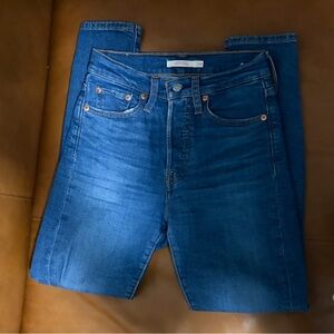 LEVI’S Classic Blue Women's Skinny Jeans